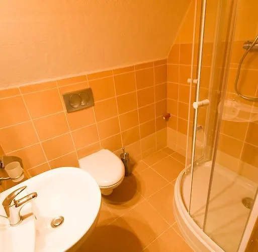 Pod Zielonym Bykiem Витув